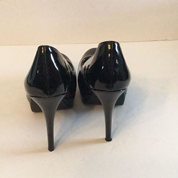 LAUREN CONRAD black stiletto heels in size 9med - Picture 3 of 8